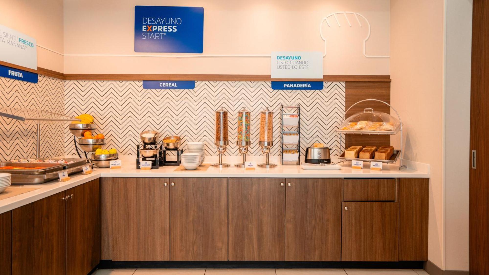 Holiday Inn Express Hotel & Suites Cd. Juarez - Las Misiones By Ihg Exteriér fotografie